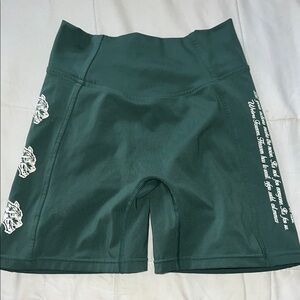 Darcsport Scrunch Shorts. ON SALE DUE TO MOVING